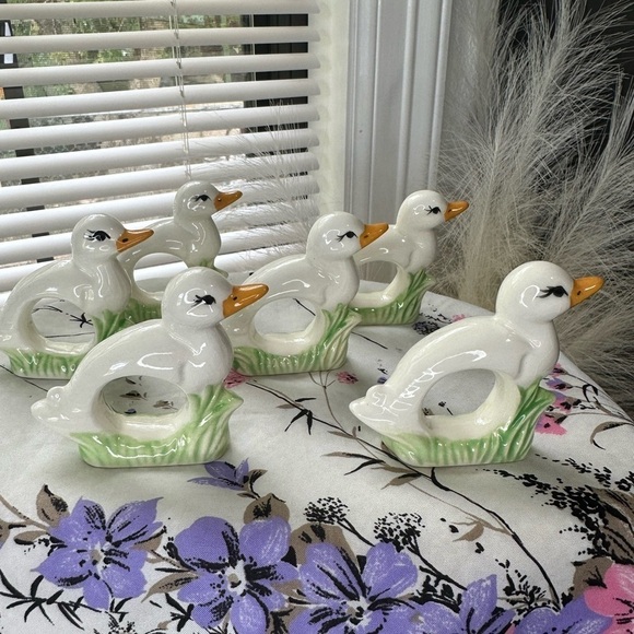 Duck Napkin Rings - Picture 2 of 7